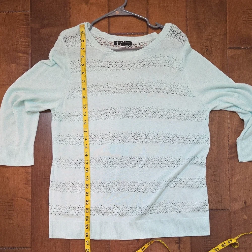 CLEARANCE Banana Republic Women's Light Seafoam Green Knit Top Size XL - Picture 8 of 11